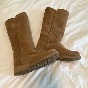 Tall Heeled Ugg Chestnut Boots